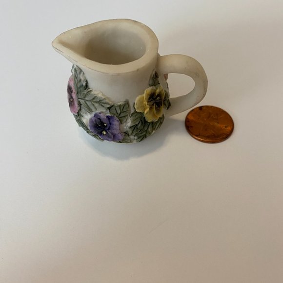 Pansy Miniature Tea Set - Picture 10 of 16
